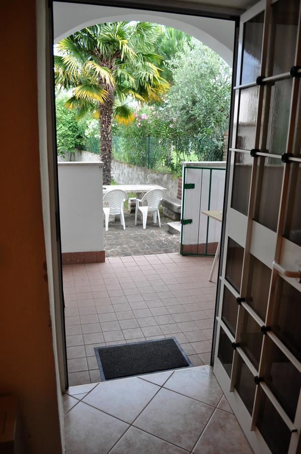 Tri Srca Apartments & Rooms Funtana Luaran gambar